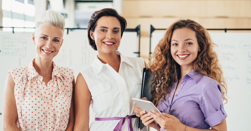 10 nawyków pewnych siebie kobiet – czego możesz się od nich nauczyć?